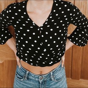 Pokes dot crop top w/ flare sleeves